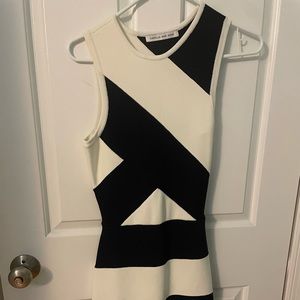 Camilla and Marc Striped Dress Size Small, With Keyhole in Back